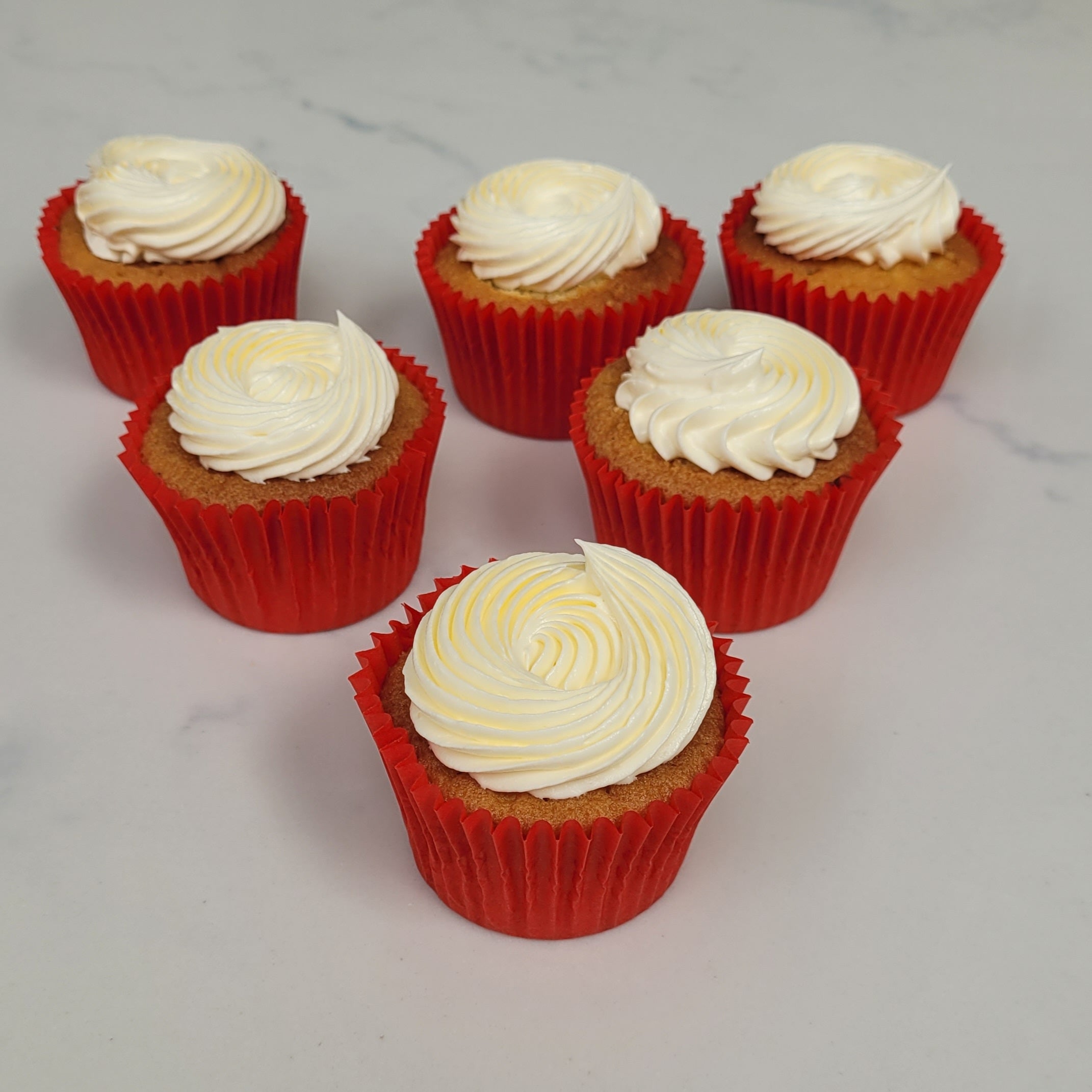 Vanilla Cupcakes with Vanilla Buttecream - Box of 6